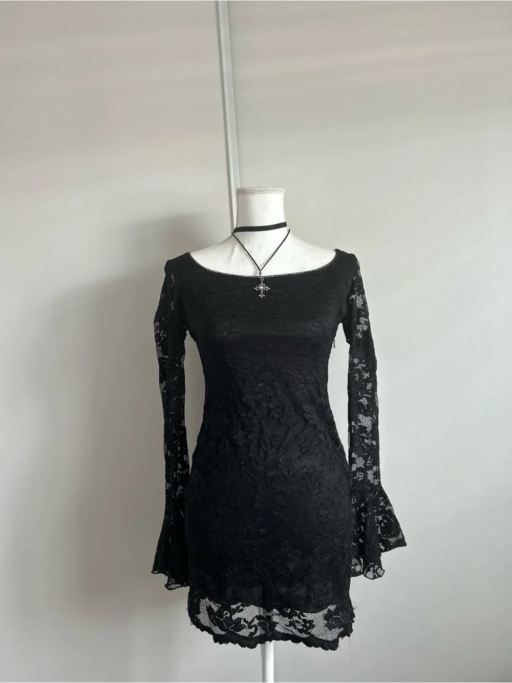 Guess Black Lace Long-Sleeve Scoop Neck Mini Dress - Picture 3 of 3